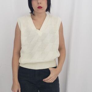 80s White Sweater‎ Vest